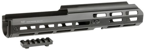 Benelli shotgun - -,